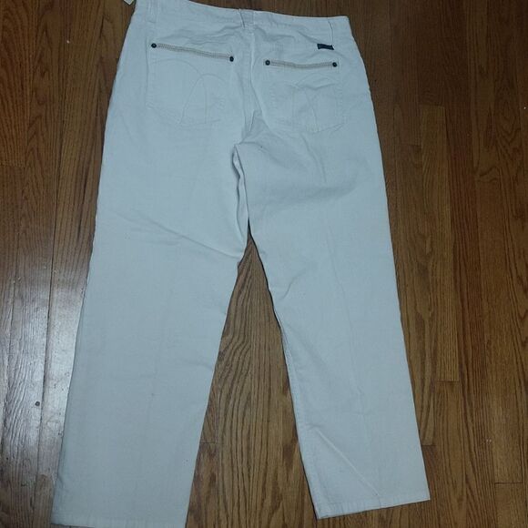 New White Capri Pants Size 12 - Picture 4 of 6